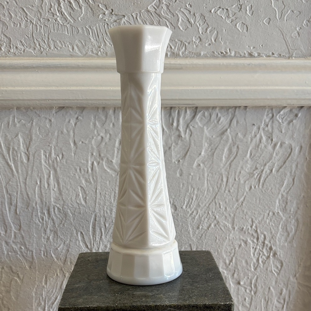9 inch While Milk Glads Vase | Bud Vase | Flower Vase